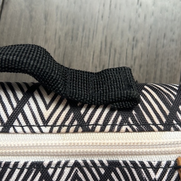 Skip hop diaper changing mat - Picture 15 of 15